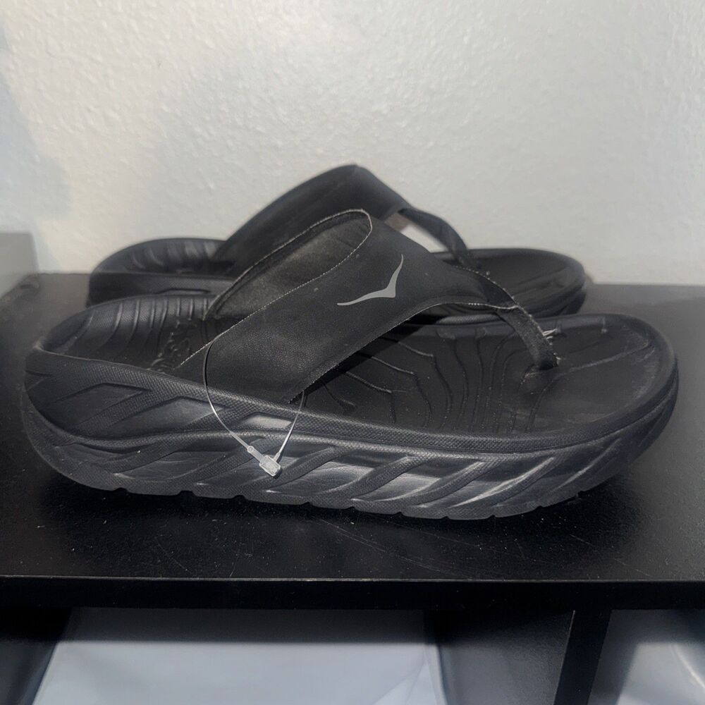 Hoka One One Ora Recovery Women's Size 7 Pink Thong Flip Flop Sandals M7 W9